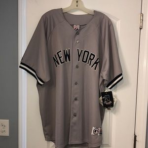 Derek Jeter #2 NYY - Size 2XL MLB Jersey -Majestic